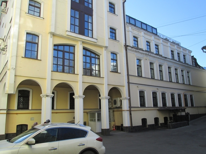 Офис 3 этажа + цоколь